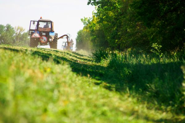 Roadside Mowing Service